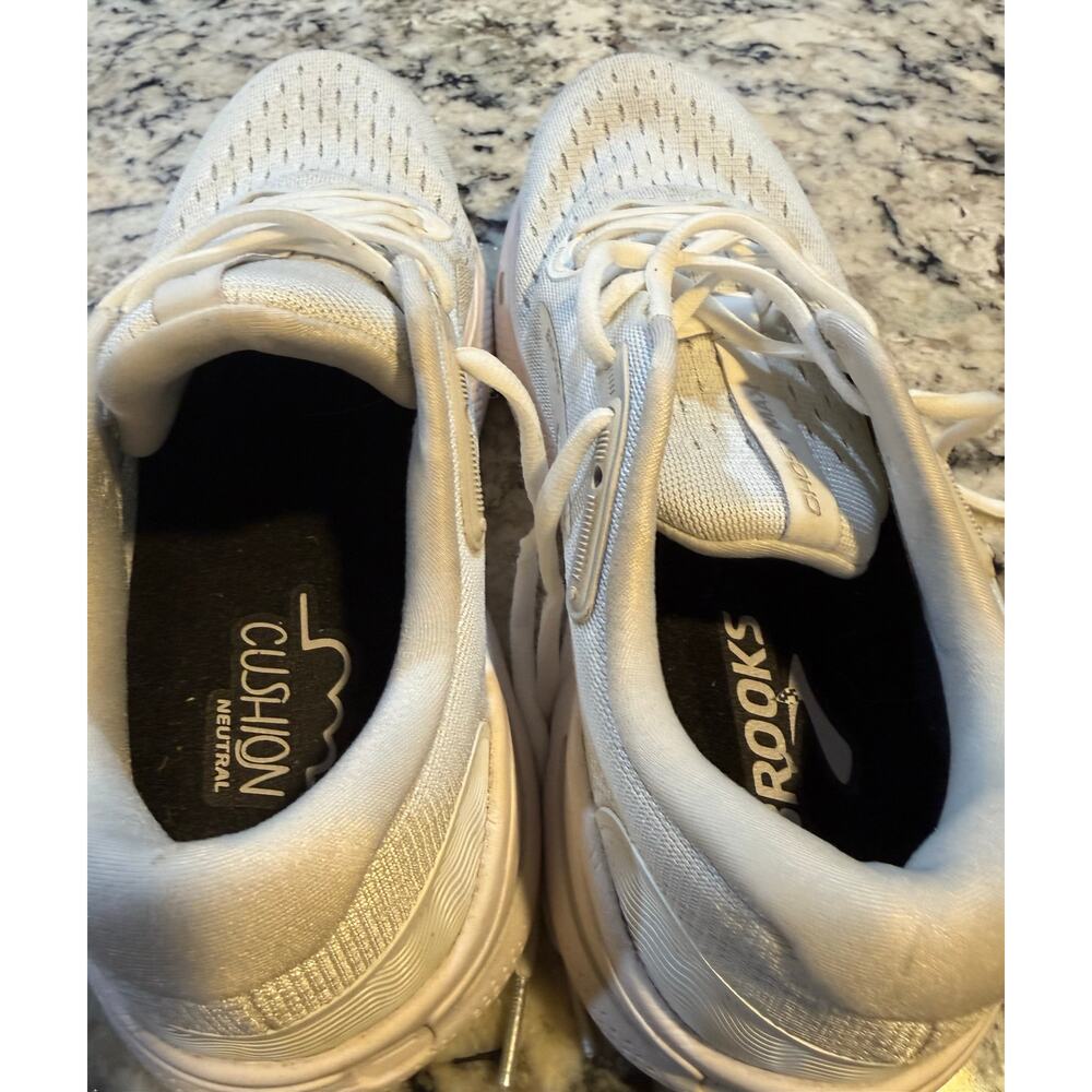 Brooks Ghost Max - image 4